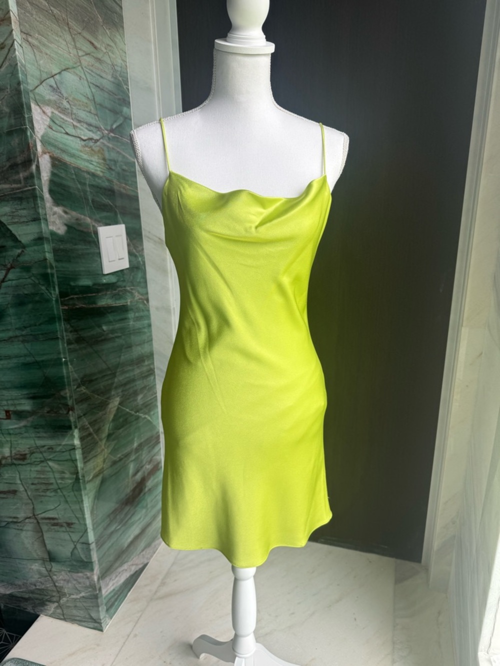 NWT Alice+Olivia Lime Harmony Slip Dress Size 4 - Picture 6 of 8